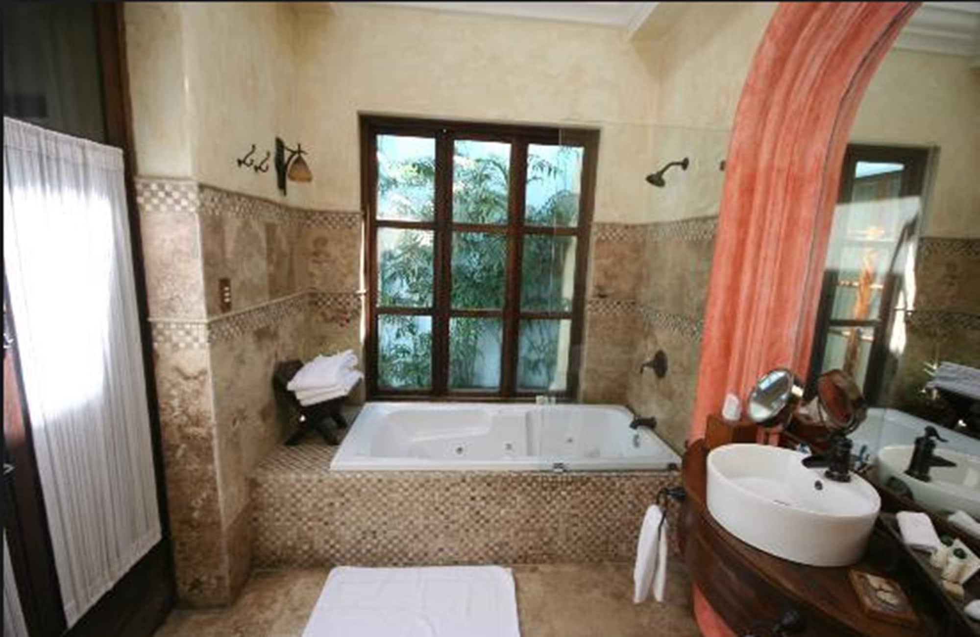 Del Angel Hotel